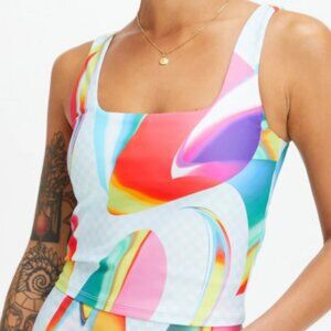 Fabletics Pride NWT Lydia Built-in Bra Tank XL 12 14 in Multi